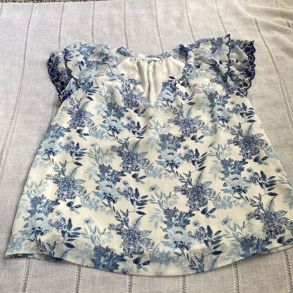 By The River peasant blouse with ruffled sleeves. - Picture 11 of 11